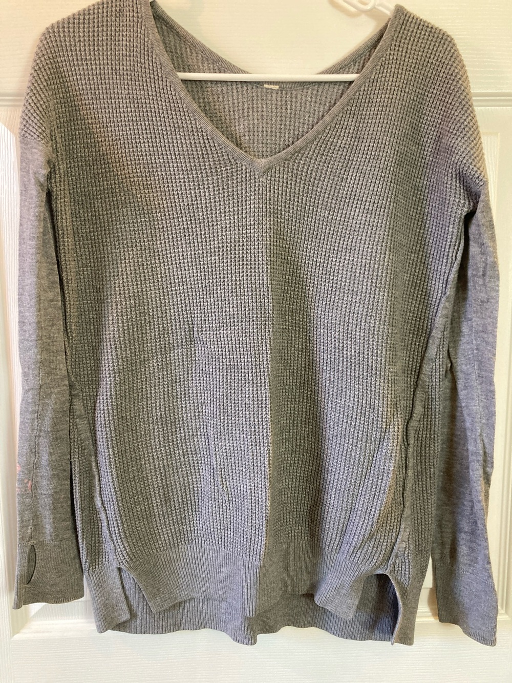 lululemon athletica Gray V-Neck Waffle Knit Pullover